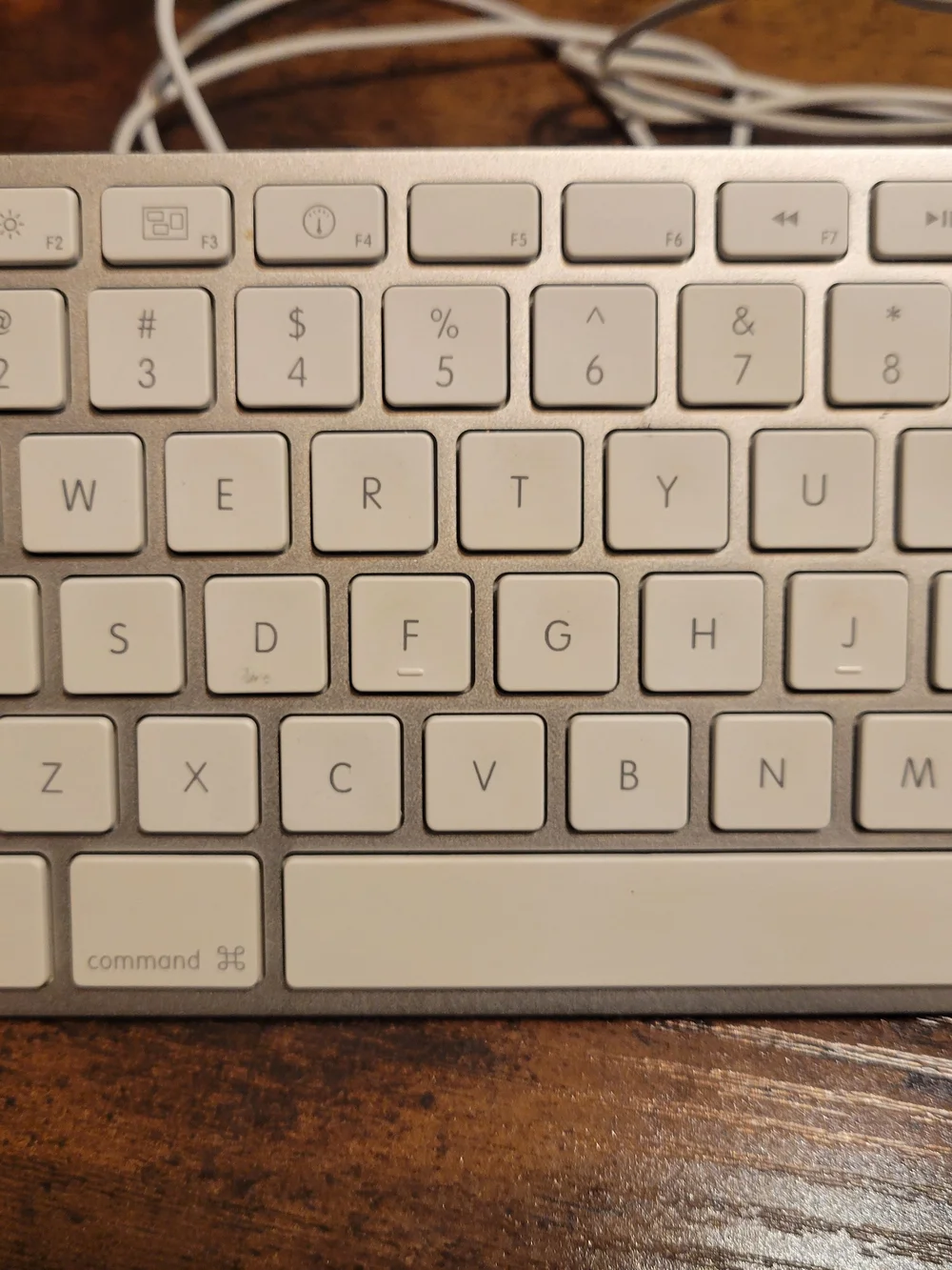 Apple White Wired Slim Desktop Keyboard
